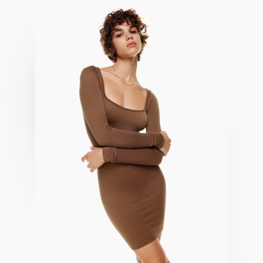 Sunday Best Delta Sinchseamless Dress
